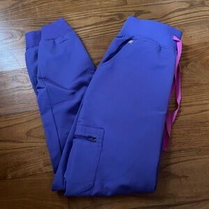 Figs High Waisted Zamora Jogger Scrubs.